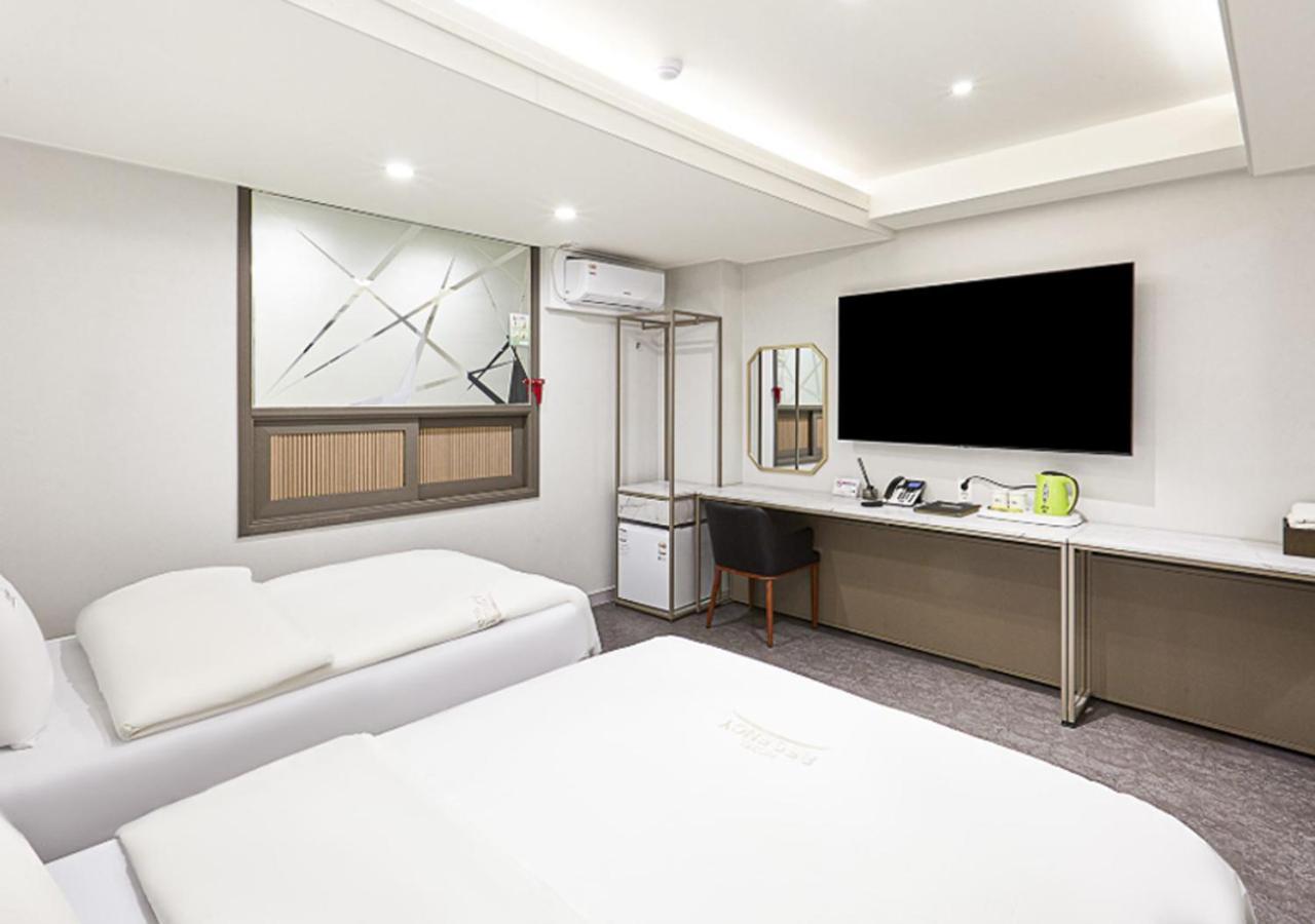 Regency Hotel Соннам Экстерьер фото